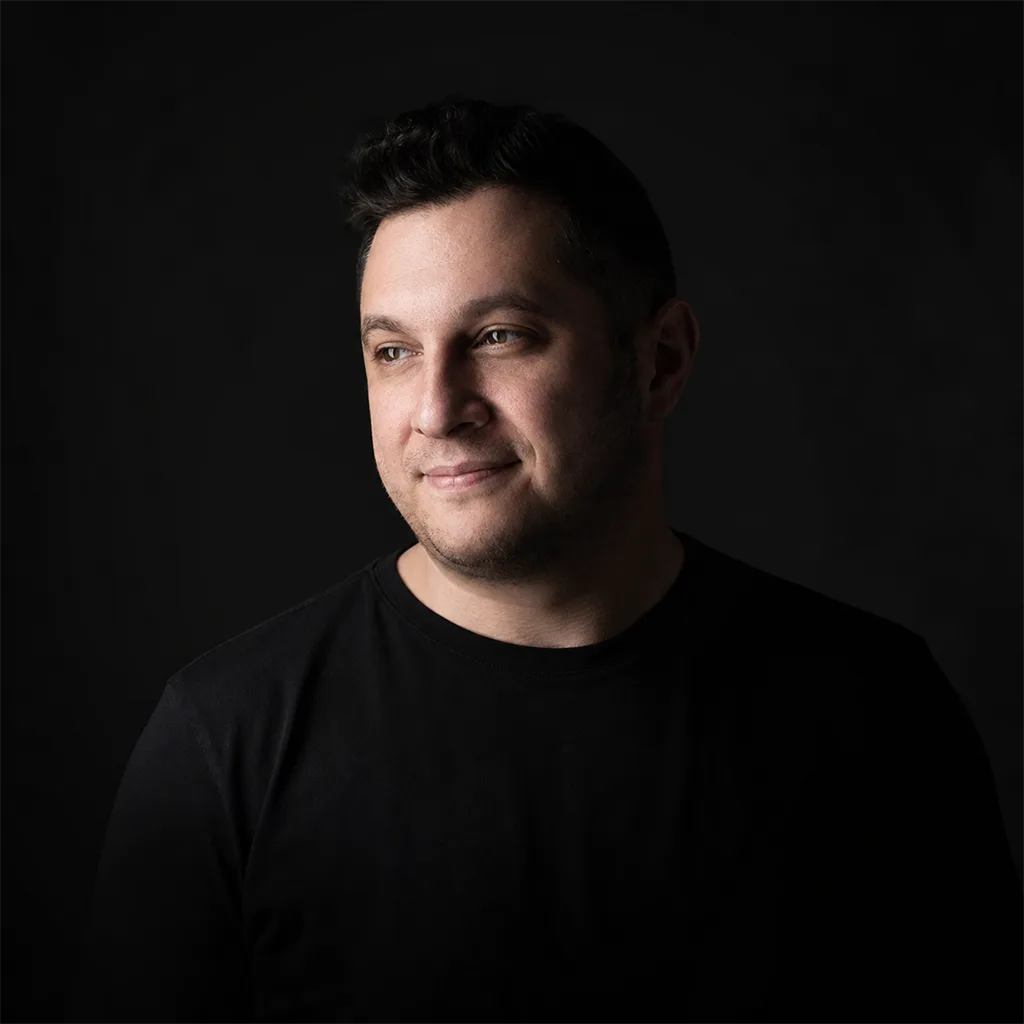 Alex Theologis